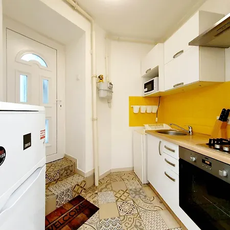 Unique Offer, Two In One! 2 Studio Egyuett Budapest