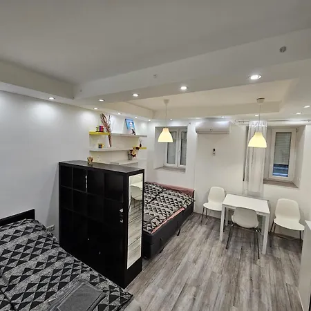 Apartment Unique Offer, Two In One! 2 Studio Egyuett *